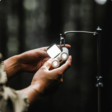 キャップに取り付けたルーメナー「X３ヘッドライト」
キャップはノースフェイス「ヴィンテージゴアテックスキャップ」